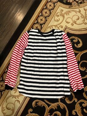 XS striped women’s top